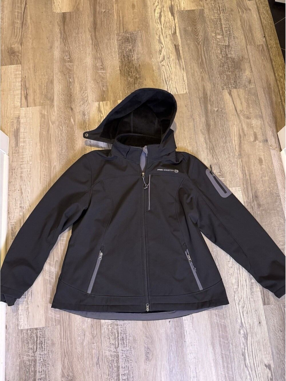 Free Country Womens XXL Black Softshell Jacket Fleece Lined Hooded Coat Plus